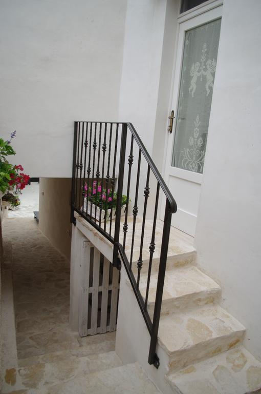 B&B Aia Vecchia Cisternino Rum bild